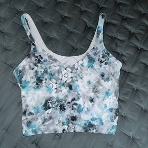 New without tags lululemon top